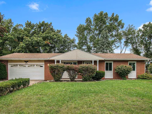 26947 Heather Ln, Elkhart, IN 46514