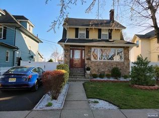 137 Union Pl, Ridgefield Park, NJ 07660