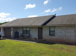 1017 E 17th St, Chandler, OK 74834