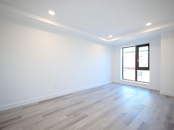 5th image of 1238 63rd St #D233