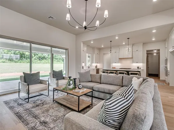 1529 Pedras Pl, Newcastle, OK 73065