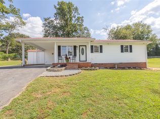 126 Venture Dr, Liberty, SC 29657