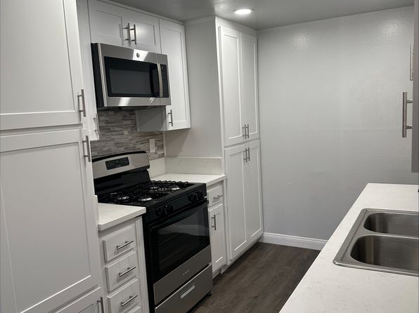 12242-12352 Haster St #312D