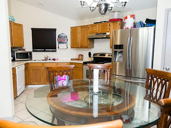 4th image of 6409 Landview Dr