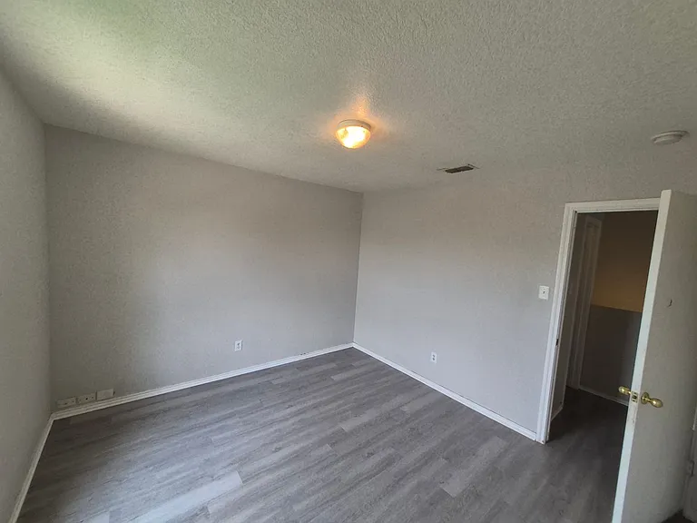 4526 Safe Hbr — Photo 25