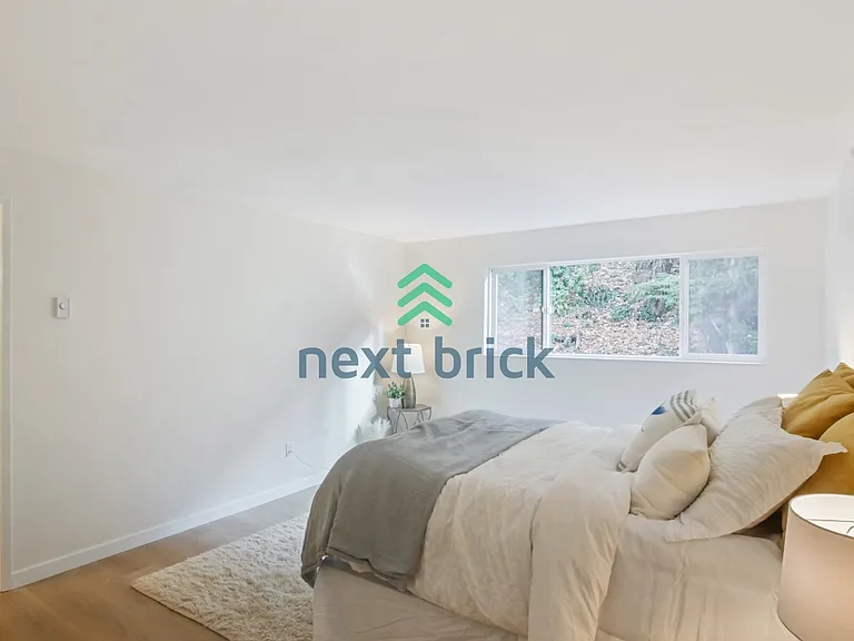 2104 Alki Ave SW #306 — Photo 18