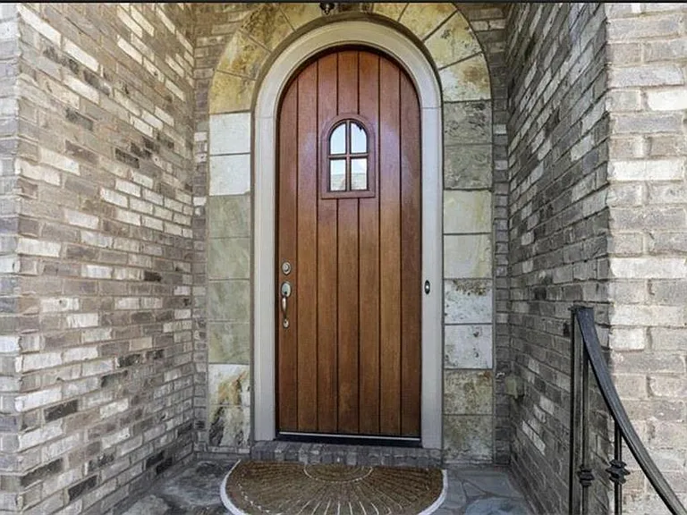 1762 Buckhead Ln NE — Photo 4