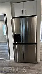 Studio, 400 sqft, $1,900 — Photo 4
