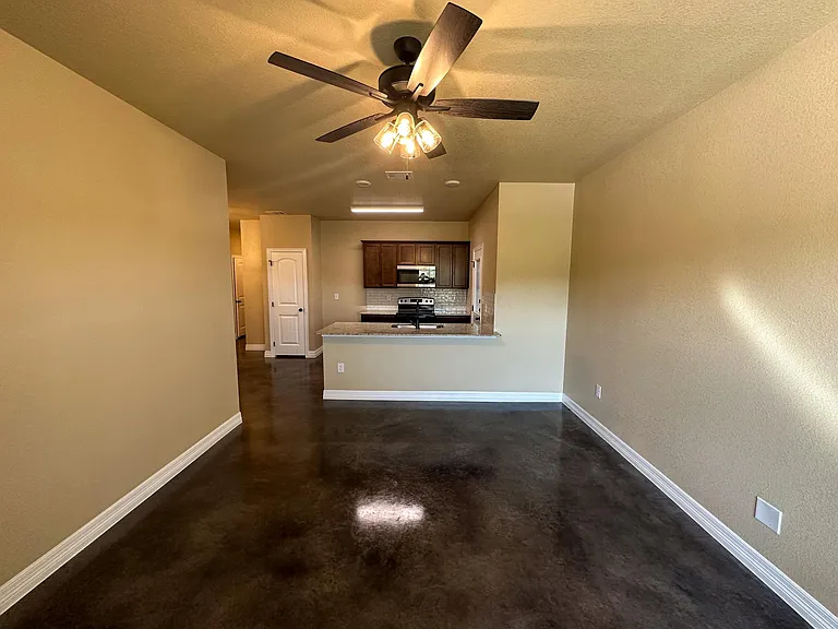 1212 Antelope Trl #B — Photo 5