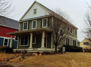 1012 Pioneer Trl, Bayport, MN 55003