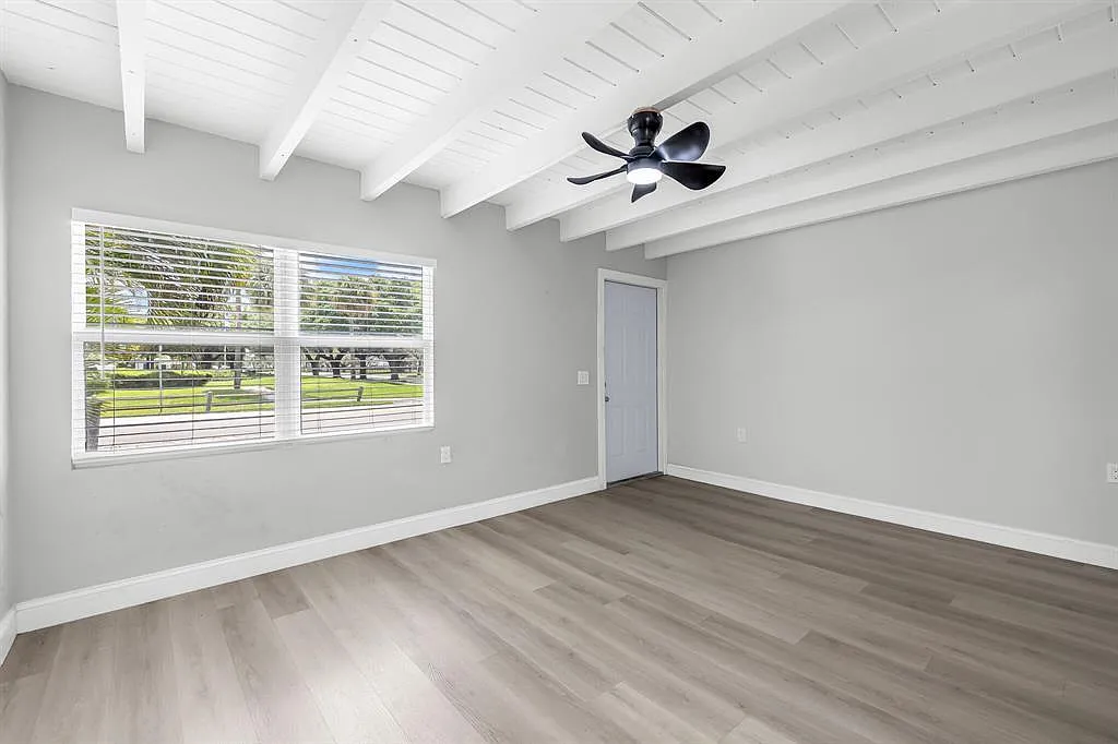 1 bed, 1.0 bath, 1148 sqft, $1,825 — Photo 3