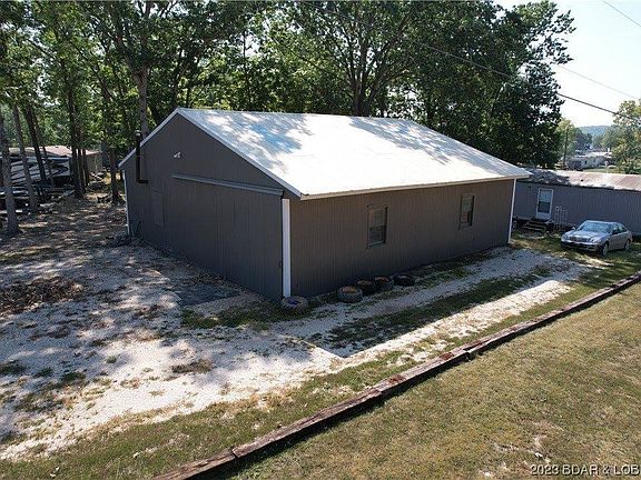 3rd image of 30055 Meadow Dr