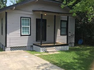 719 Hospital St, Tomball, TX 77375