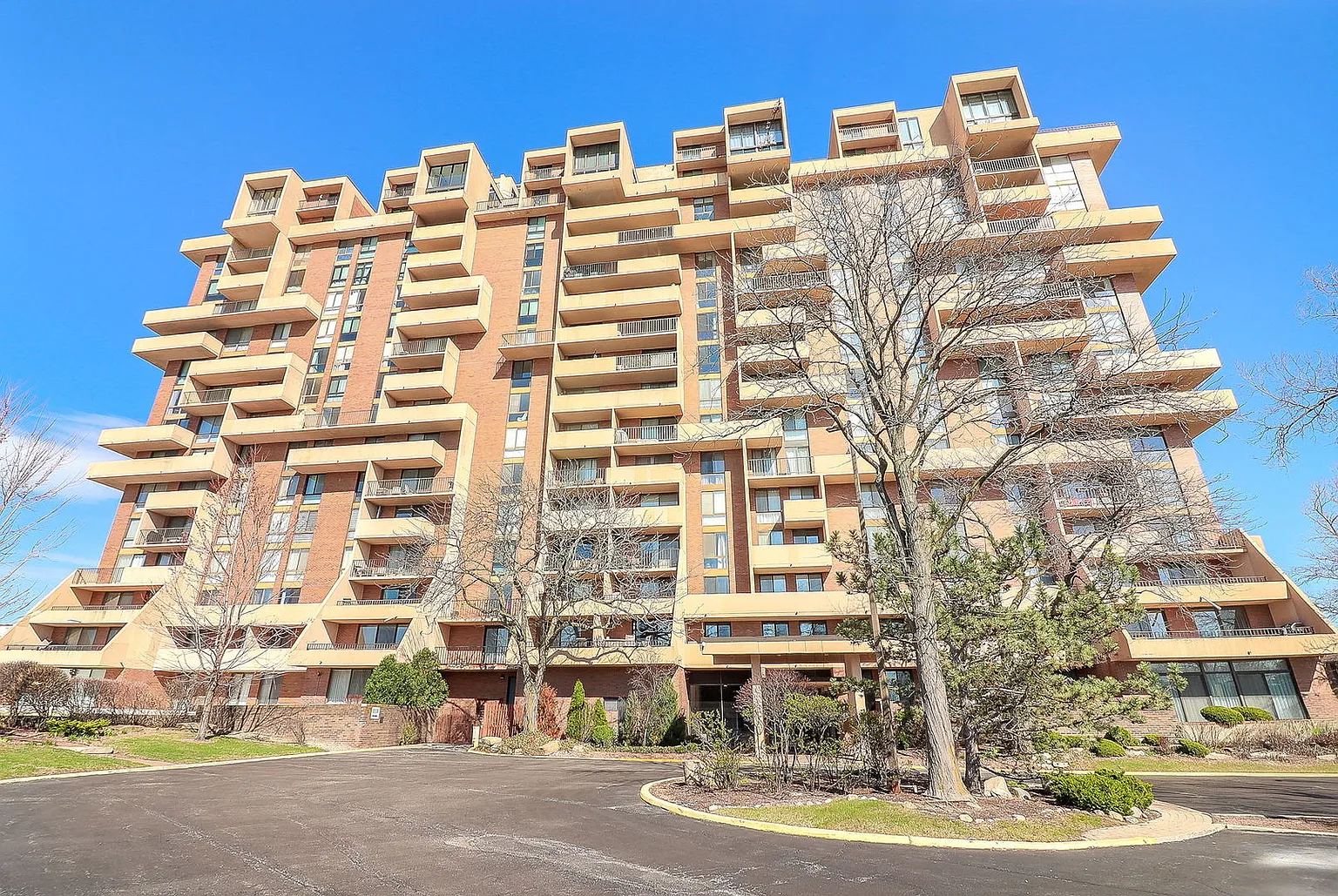 465 W Dominion Dr Unit 110 photo 1