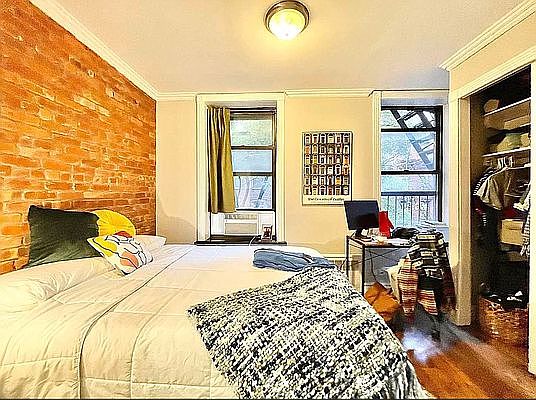 3rd image of 200 E 3rd St #3A