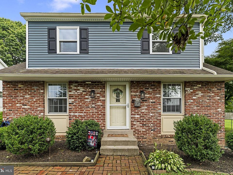 1st image of 845 G Ave