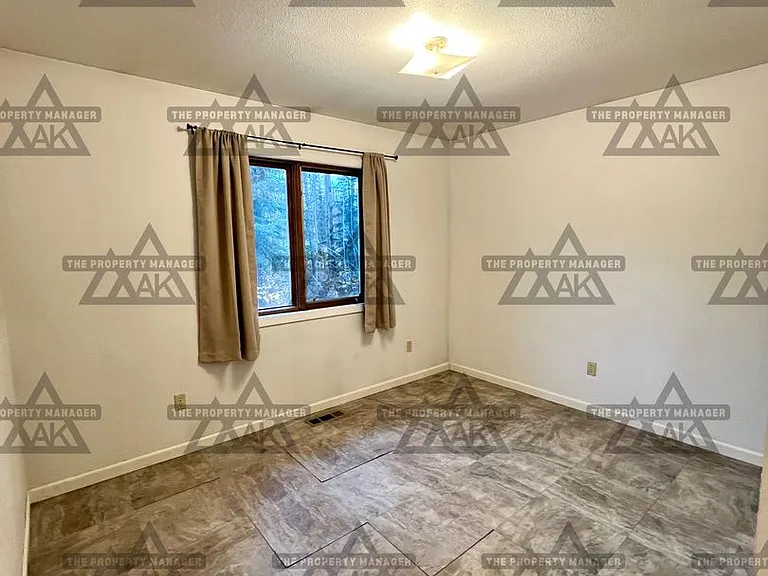 3355 Dundee Loop — Photo 10
