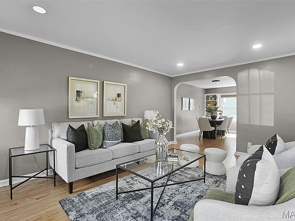 5th image of 2712 Manderly Dr
