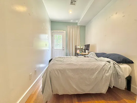 Rented by Doorway NYC, LLC | media 9