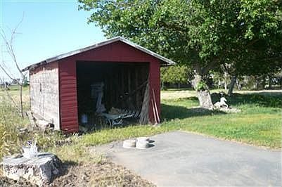 4th image of 10331 Live Oak Ave