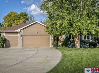 6901 S 159th Cir, Omaha, NE 68136