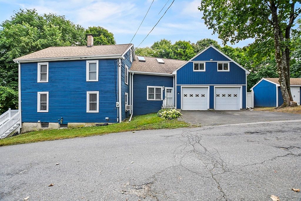 2 Pond St, Groveland, MA 01834 | Zillow