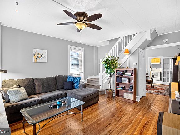 2nd image of 497 Lemonte St