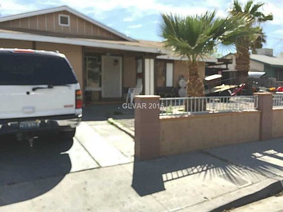 3rd image of 3224 Mary Ann Ave