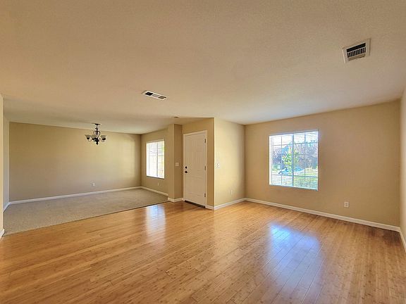 3rd image of 497 Fisher Cir