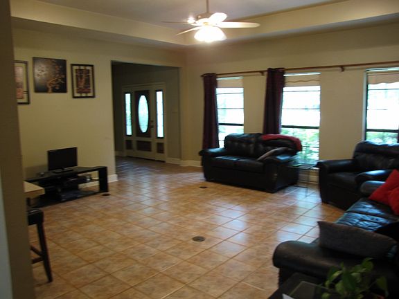 3rd image of 5382 Oakwood Dr