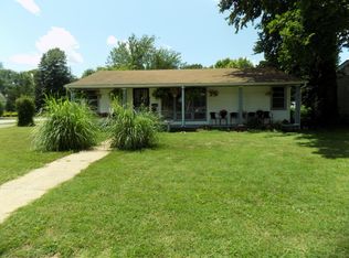 1957 S Weller Ave, Springfield, MO 65804