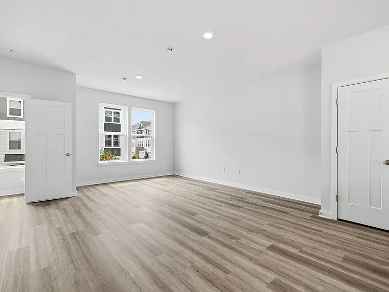 520 Cooper St — Photo 7