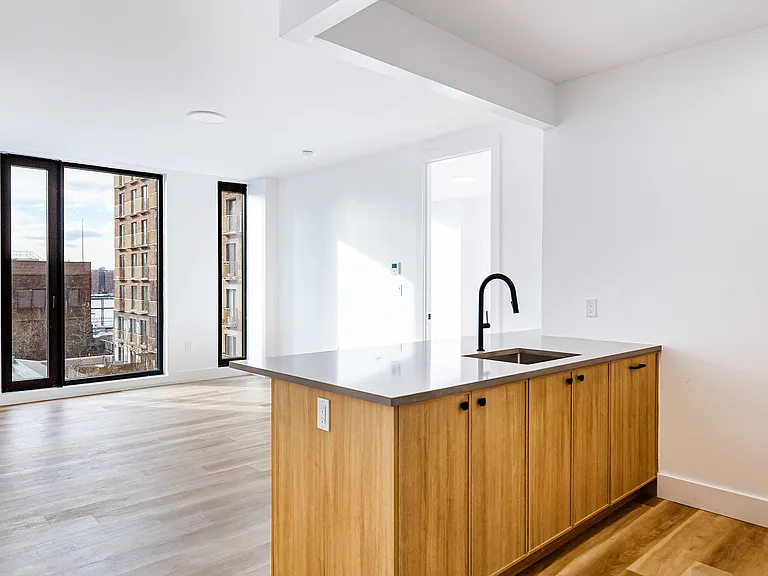 303 Wythe Ave #405 — Photo 2