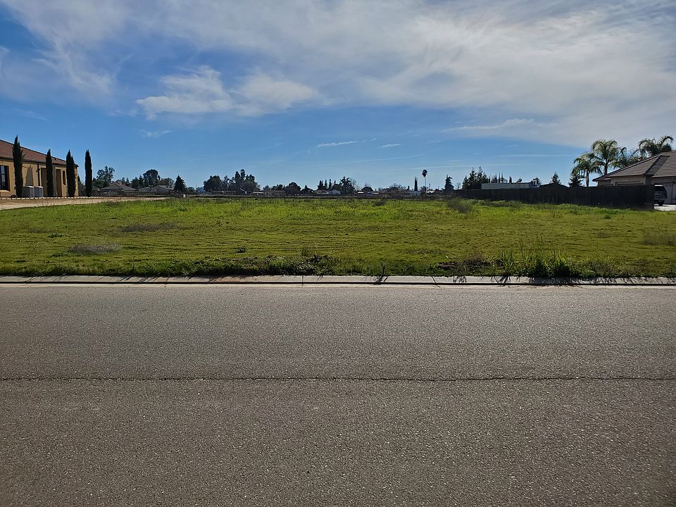 1st image of 5571 Clear Creek Ct