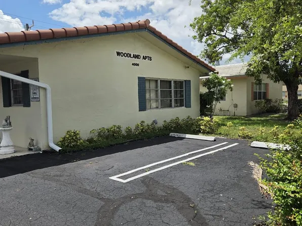 4000 NW Woodside Drive, Coral Springs, FL 33065