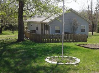 619 Highland St, Cabool, MO 65689
