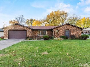 365 Fairway Dr, Springboro, OH 45066