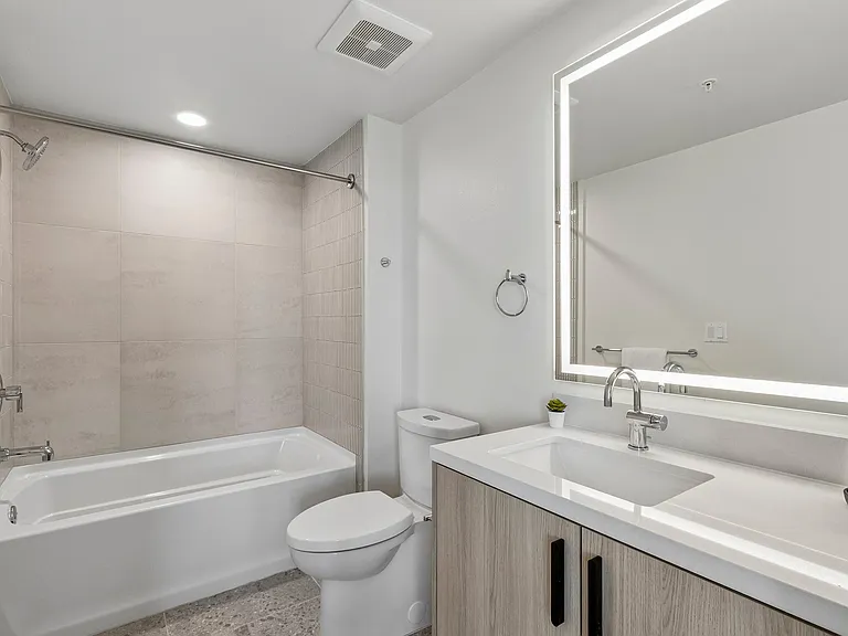 Maru Apartments — Photo 74