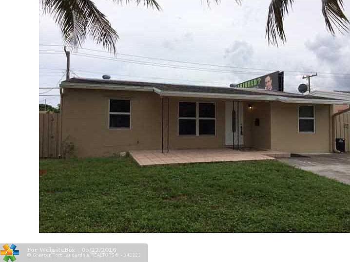 1st image of 190 NE 51st St