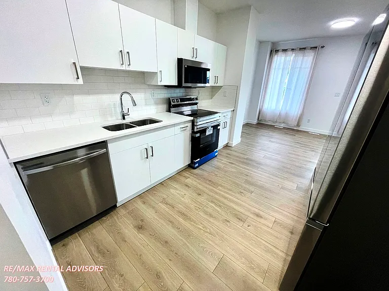 7020 Keswick Dr SW #45 — Photo 3