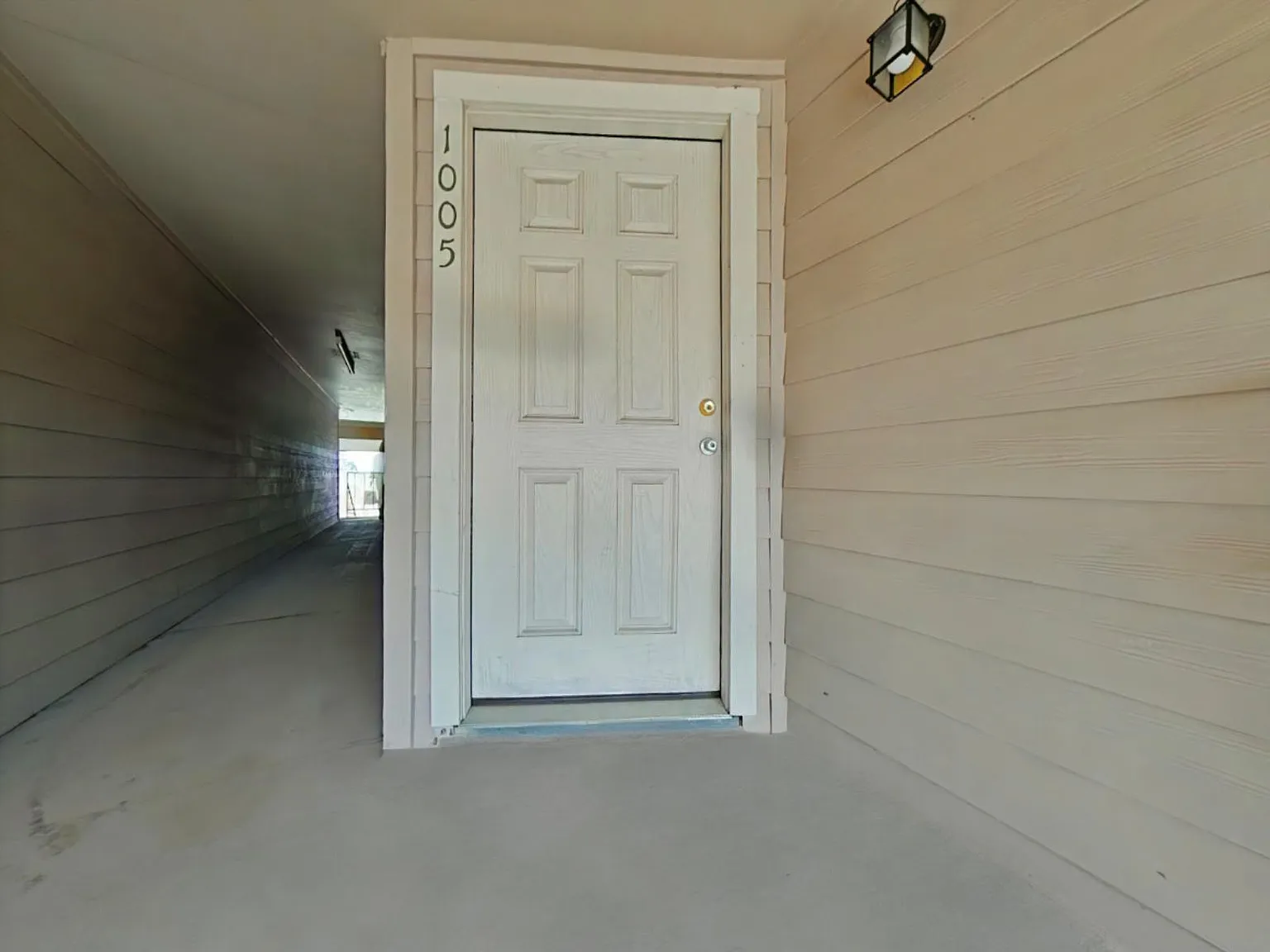 1 bed, 1.0 bath, 651 sqft, $1,000 — Photo 2