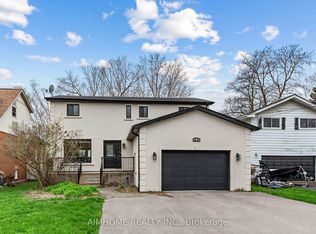 20 Canal St W, Georgina, ON L4P 1K5