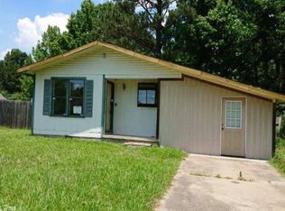 6914 Yarberry Ln, Little Rock, AR 72209