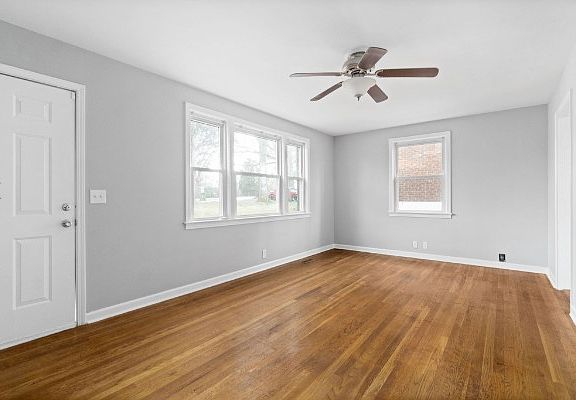 5th image of 204 Clearview Dr
