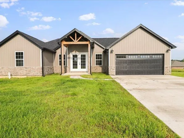 2605 M Country Dr, Mountain Grove, MO 65711
