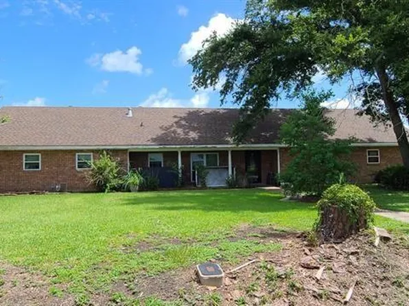 137 Pine St, Des Allemands, LA 70030