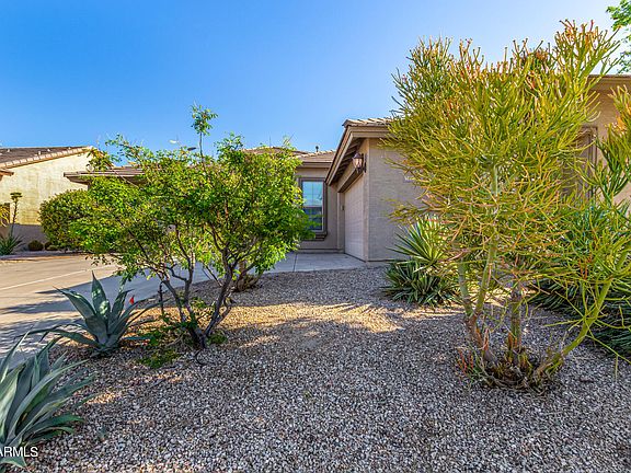 2nd image of 18195 W WIND SONG Avenue