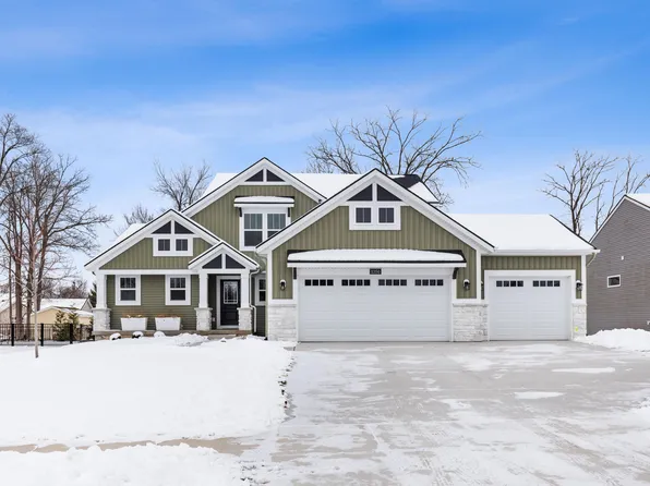 11350 Traverse Dr, Grand Ledge, MI 48837