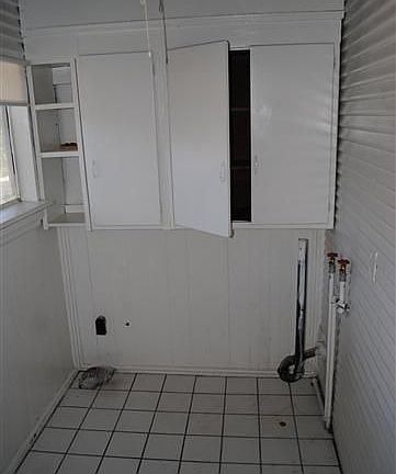5th image of 646 W Willow St