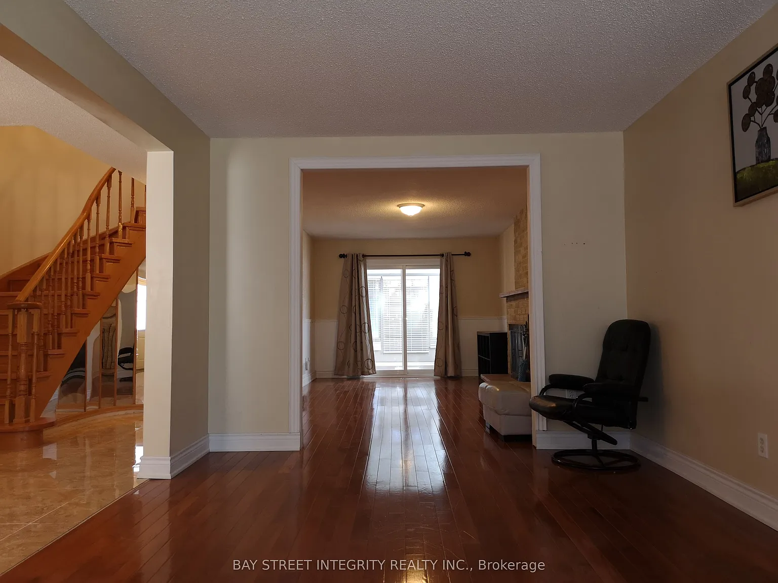 4 bed, $3,300 — Photo 3